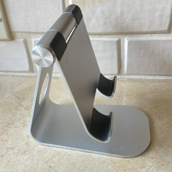 NWOT Lamicall adjustable foldable tablet and phone stand - Picture 4 of 9